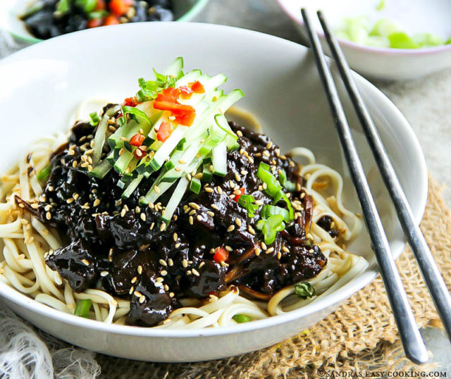 Korean Black Bean Noodles -Jjajangmyeon