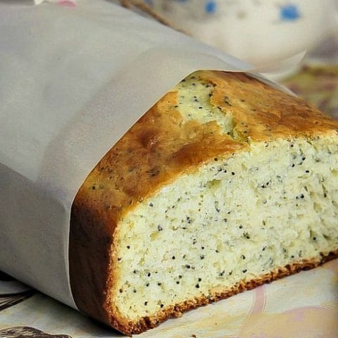 Lemon Poppy Seeds Bread