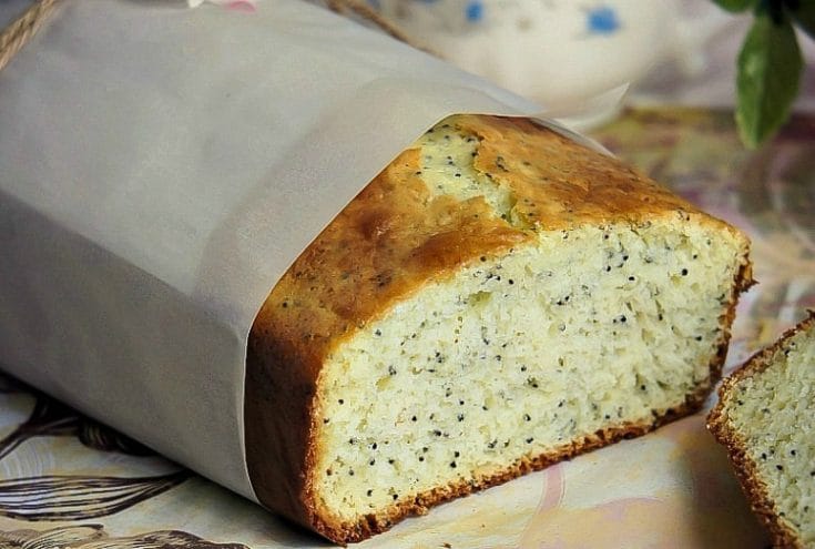 Lemon Poppy Seeds Bread