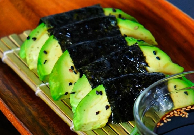 Avocado Wrapped with Seaweed