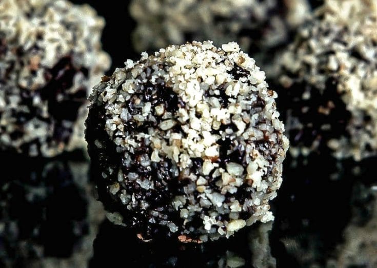 Chocolate Cake Balls