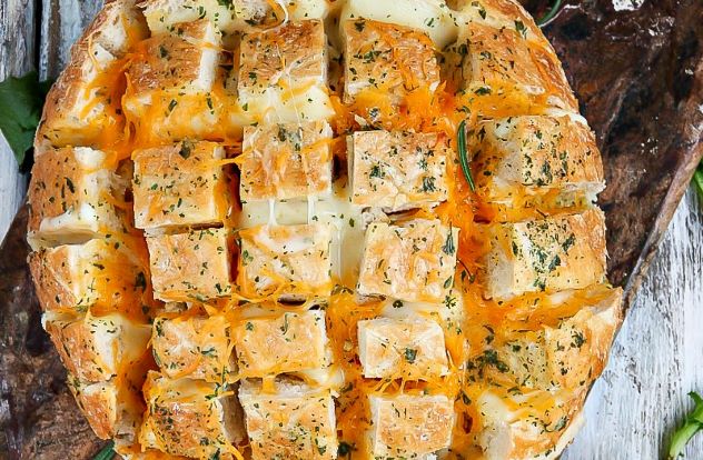 Pull Apart Two Cheese Bread