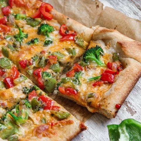 Vegetable Hummus Pizza
