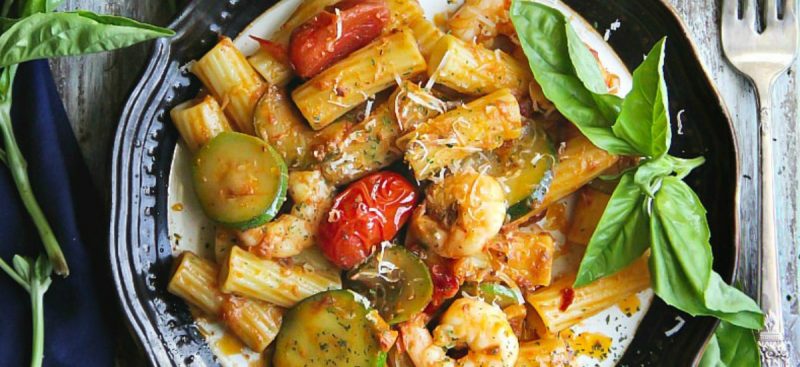 Tomato Pesto Pasta with Shrimp and Zucchini Recipe