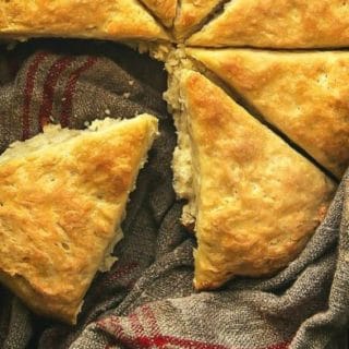 Dutch Oven Damper Bread