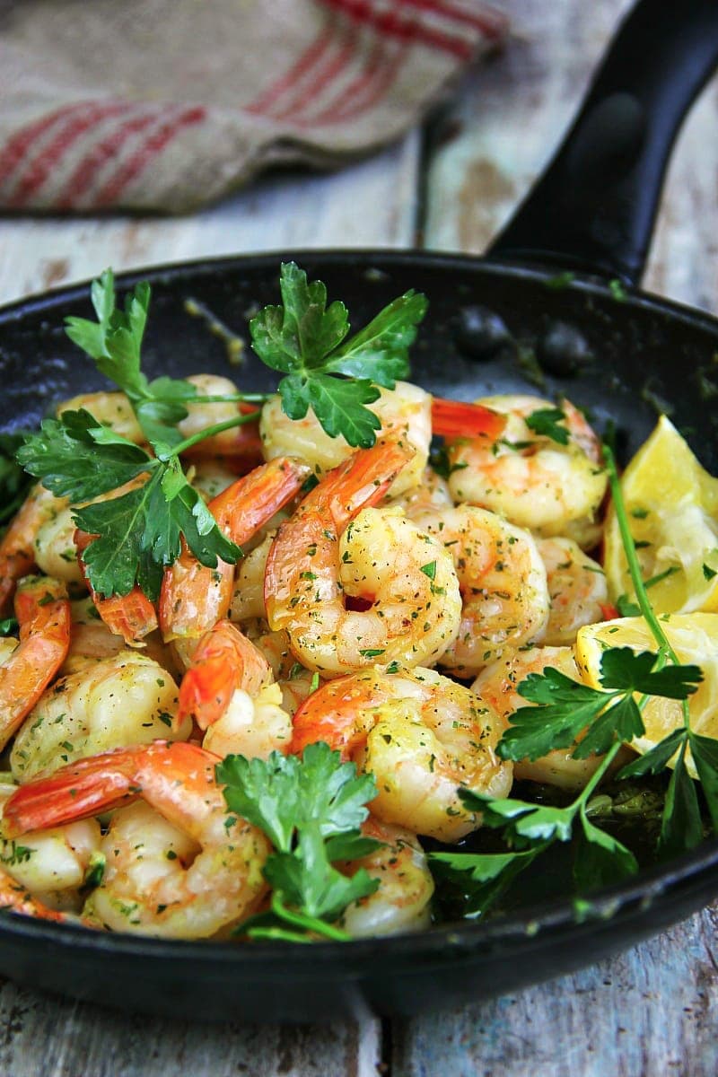 LEMON GARLIC BUTTER SHRIMP