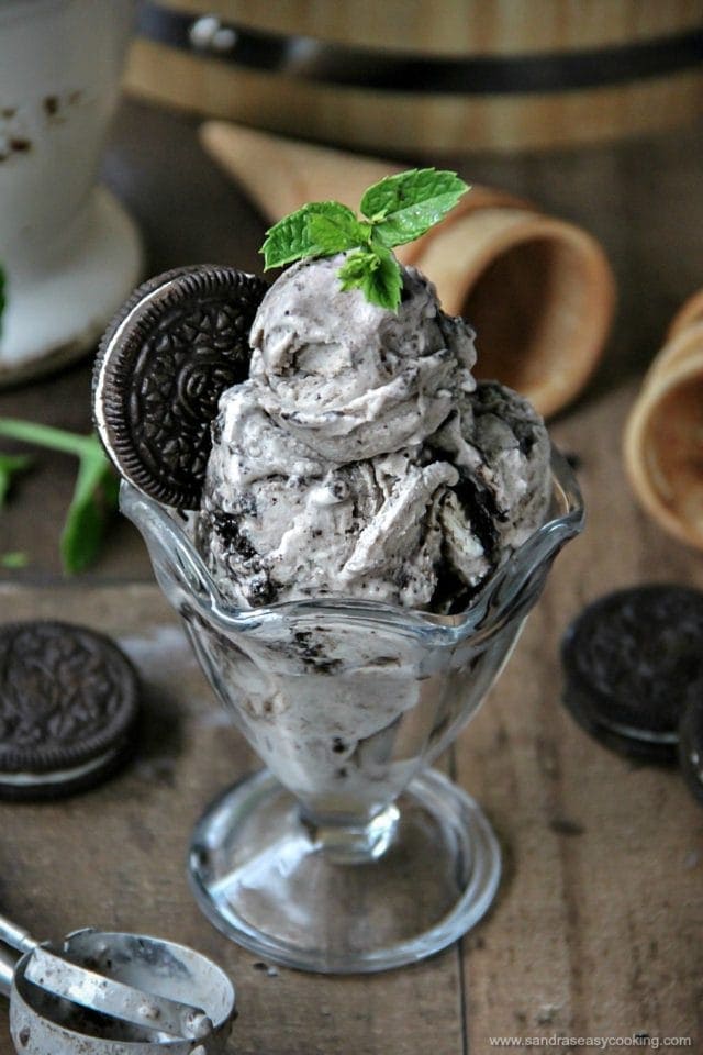 Cookies 'n' Cream Ice Cream Sandra's Easy Cooking