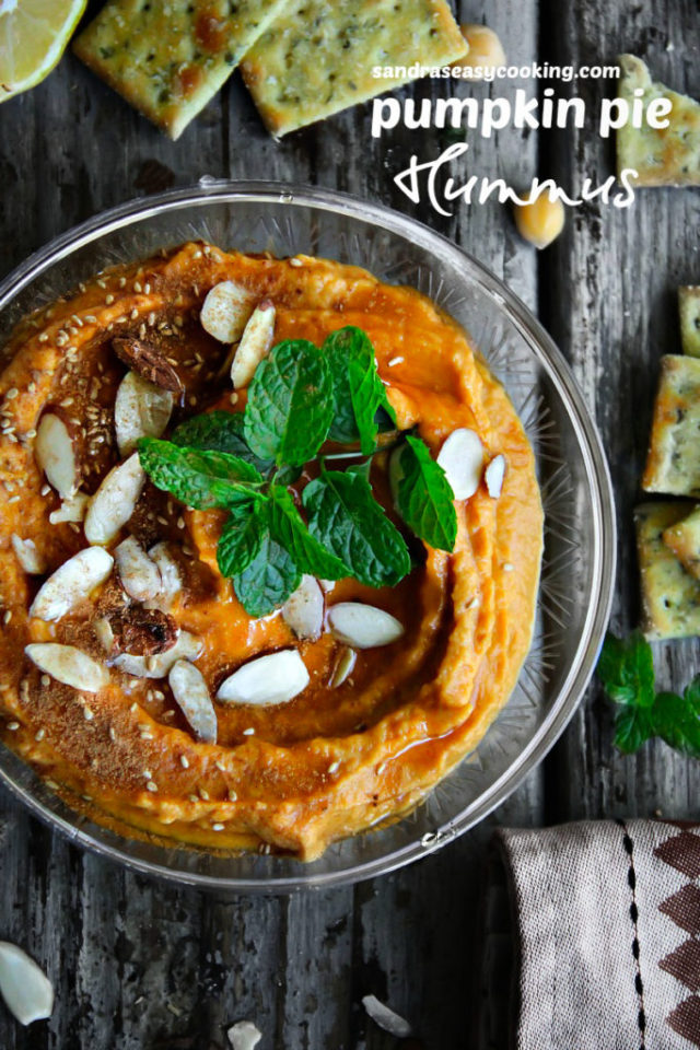 Simple and delicious recipe for Pumpkin Pie Hummus