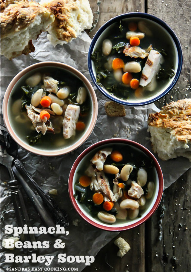 Spinach, Beans and Barley Soup 