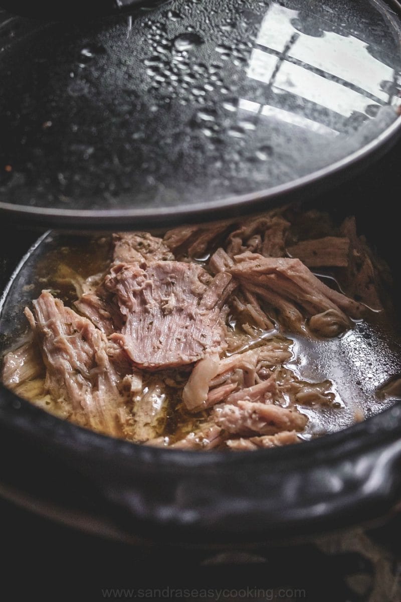 Slow Cooker Pulled Apart Pork Sandra's Easy Cooking