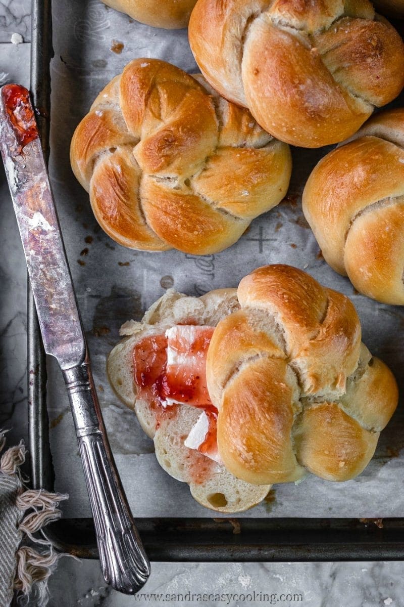 Spiral Twist Bread Rolls Sandra's Easy Cooking