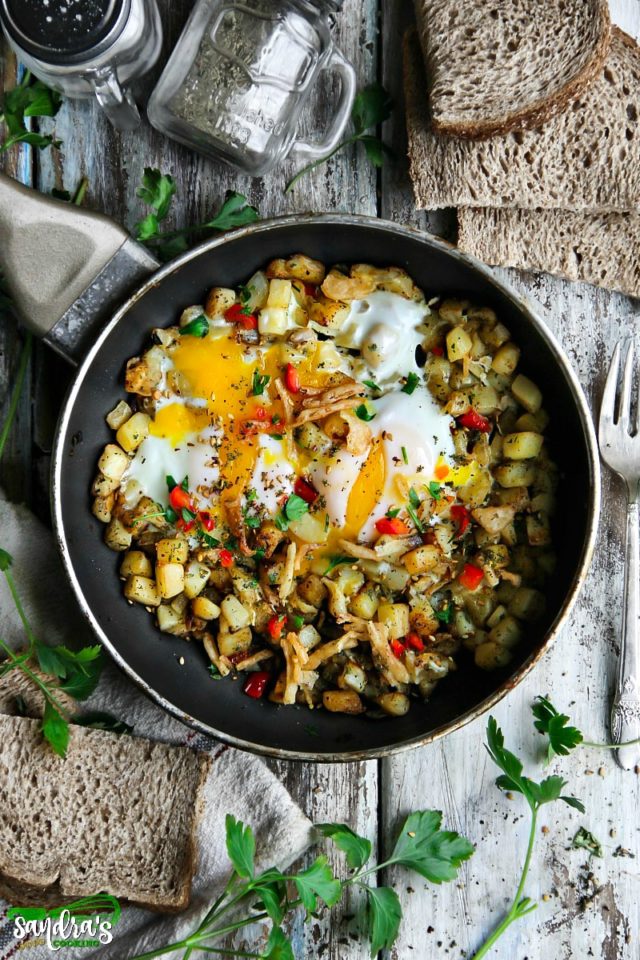 Potatoes and Eggs Skillet Recipe