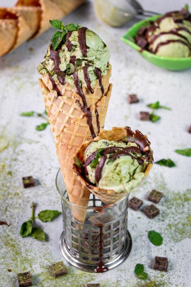 Matcha Ice Cream with Dark Chocolate