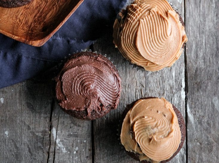 Chocolate Cupcakes with Marshmallow Cream