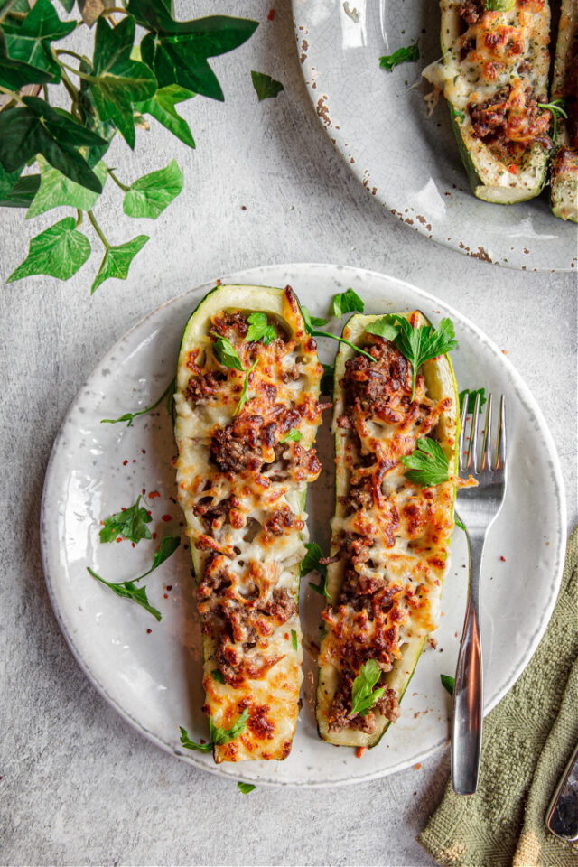 Baked Zucchini and Beef Boats
